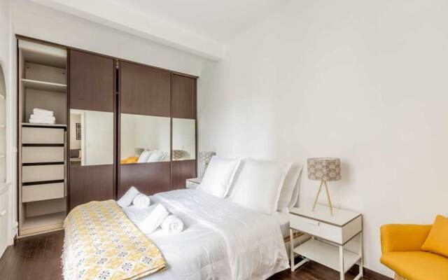 Beautiful Apartment for 4 People in the 15th