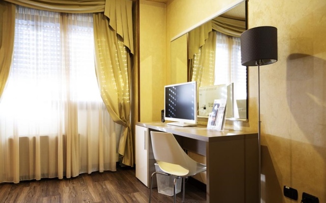 JR Hotels Bologna Amadeus