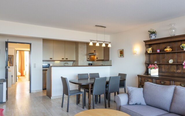 Bright Apartment on the 7th Floor