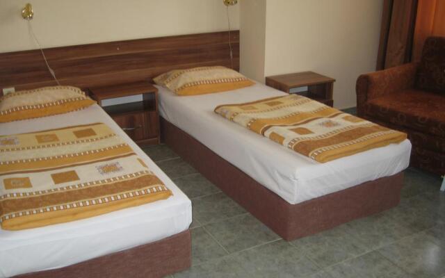 Guest House Katerkovi
