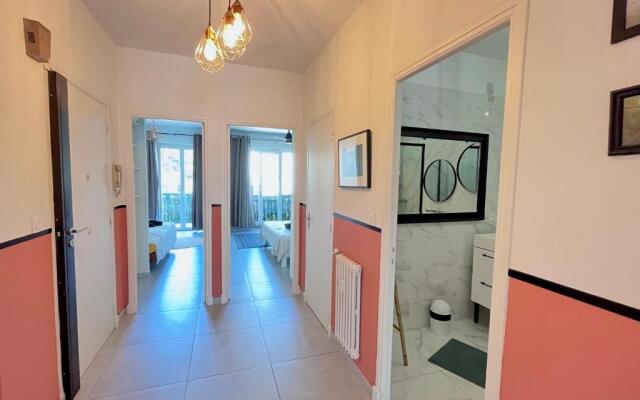 2 Bedrooms - Sea View Apartment