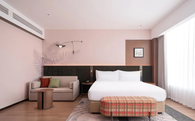 Hilton Garden Inn Xinyang East Railway Station