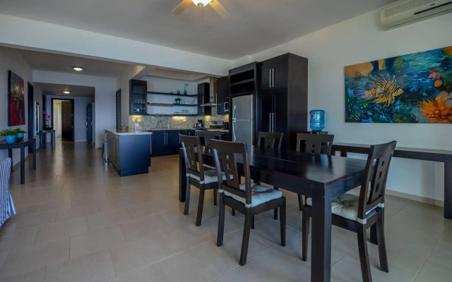 Apartments Infiniti Blu