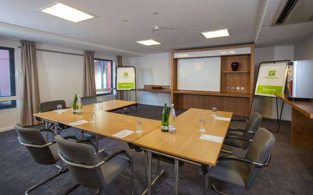 Holiday Inn London - West by IHG