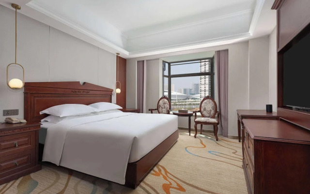 Ramada Plaza By Wyndham Wuhan Dongxi Lake