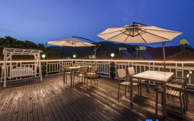 Zhujiajian Haiyu Seaview BNB