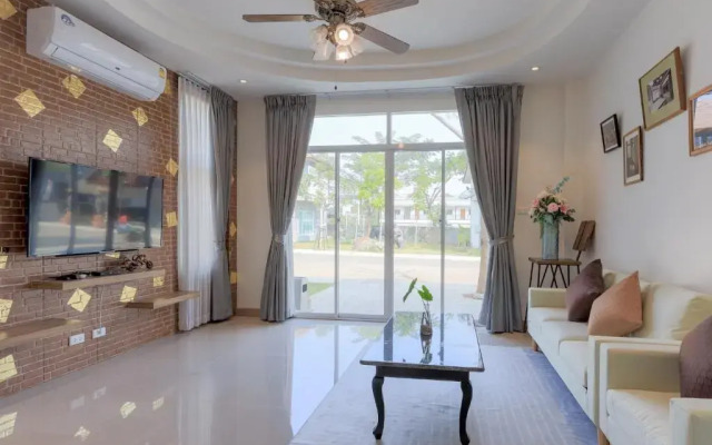 Marc Hotel Maesai