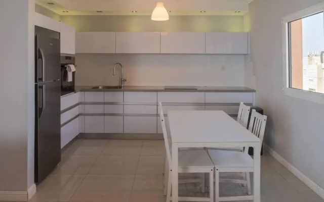Royal Aparatment on the Sea , Blvd Nitza 34