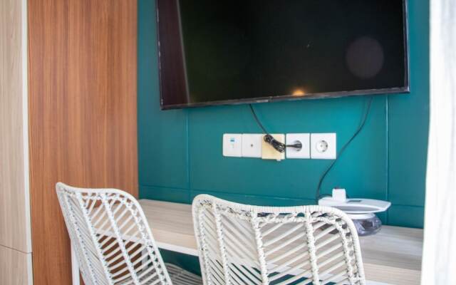 Well Appointed And Homey Studio At West Vista Apartment