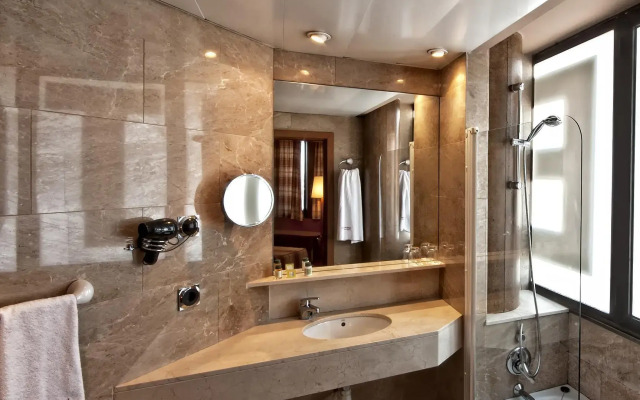 Hotel Aristol - Sagrada Familia