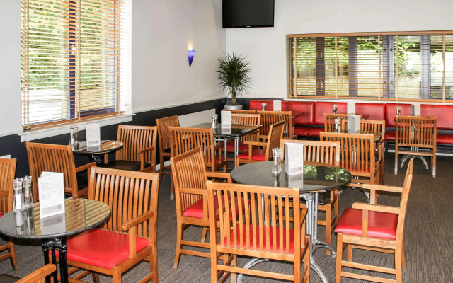 ibis Cardiff Gate - International Business Park