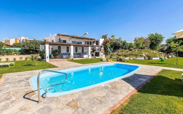 Afantou Beach Villa