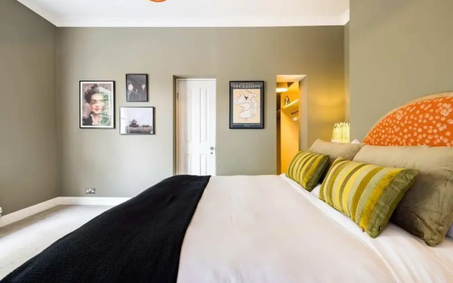 The Hackney Secret - Stylish 2bdr House With Garden, London