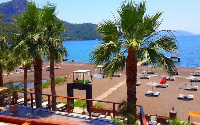 Ekincik Beach Hotel