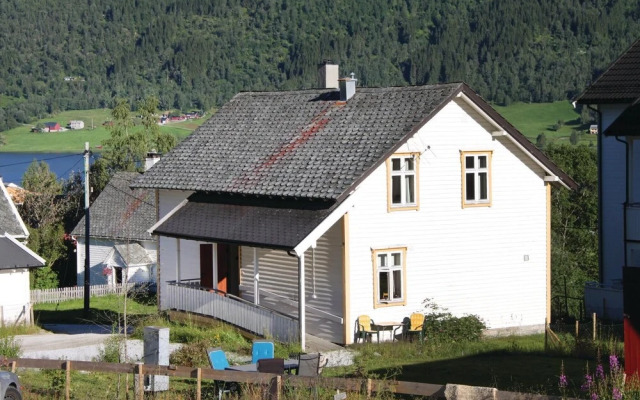 Nice Apartment in Vossestrand With 2 Bedrooms and Internet