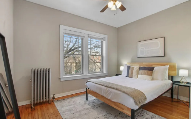 3BR Apartment w Laundry in Rogers Park