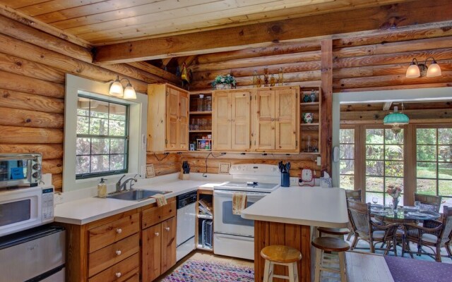 The Panda House 3 Bedroom Cabin