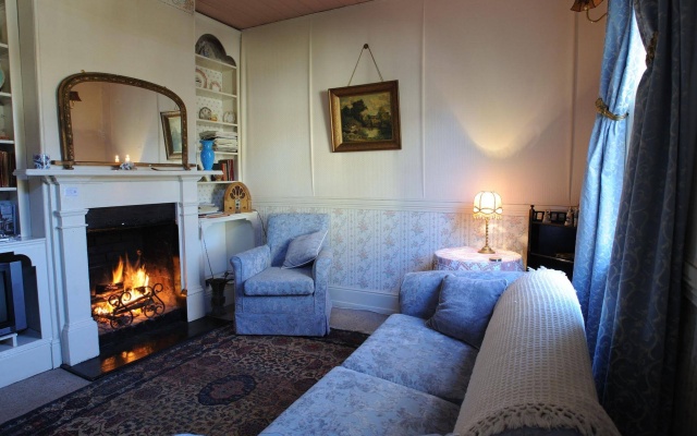 Alice's Cottages – Guest Rooms – Launceston