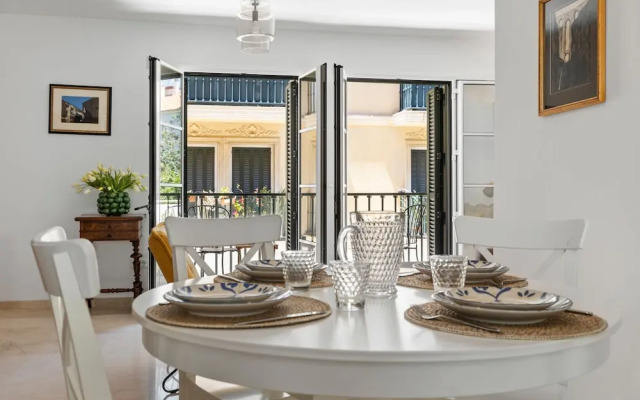 Classic Urban Flat in Malaga City Center - Mal05
