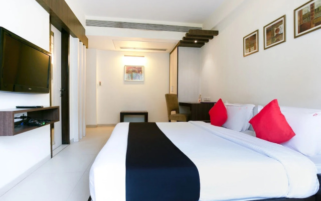 The Roa Hotel by OYO Rooms