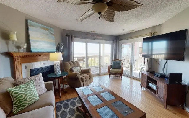 Sandcastle Beach Club Unit 4