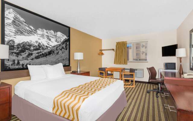 Travelodge by Wyndham Loveland/Fort Collins Area