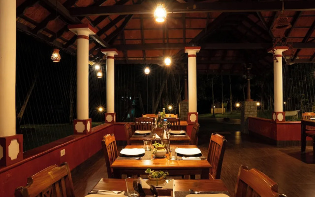 Palmgrove Lake Resort