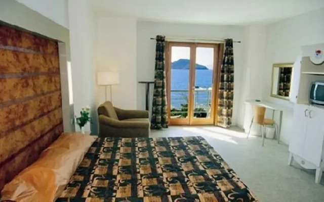 Synosse Hotel Turgutreis