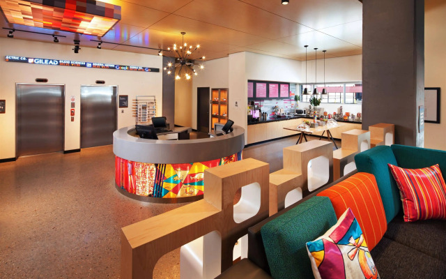 Aloft Denver Downtown