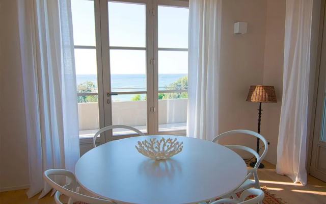 Red Mullet House in Procchio