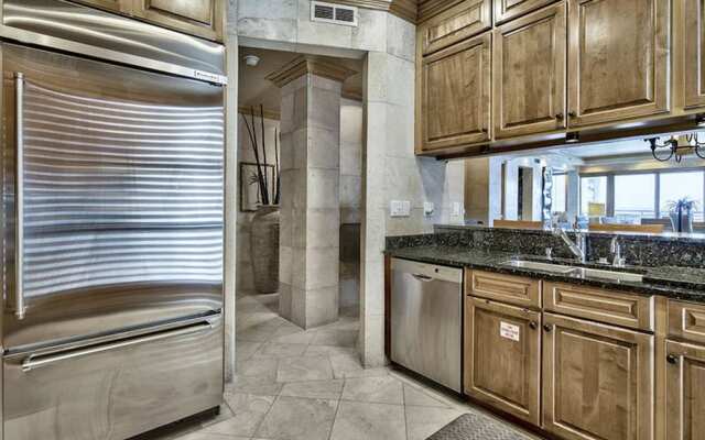 Emerald Towers 1503 by Bliss Beach Rentals
