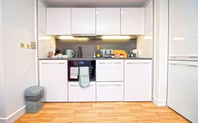 Bristol City Centre - 2 Bedroom Apartment - Marsh House