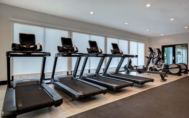 DoubleTree by Hilton Palmdale, CA