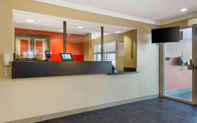 Extended Stay America Suites Hartford Farmington