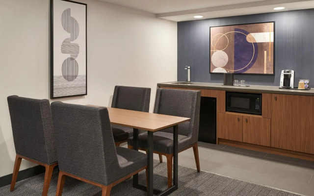 Courtyard by Marriott Toronto Mississauga/Meadowvale