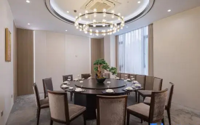 Minghui Hotel
