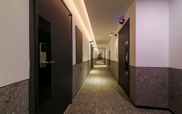 Jeonju Junghwasandong Hotel Intro