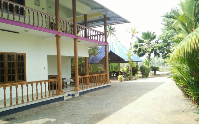 Kayaloram resort