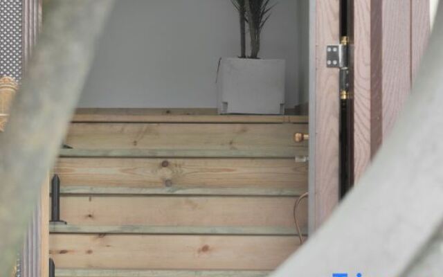 Mid-mountain Constellation (Fairy Mountain Store)