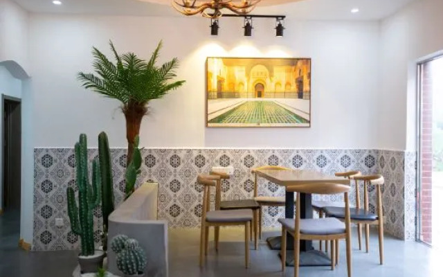 26 Degrees North Latitude hotel