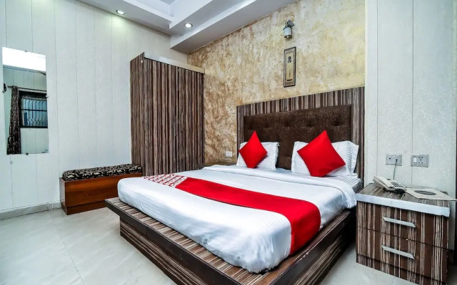 Hotel Sunrize By OYO Rooms