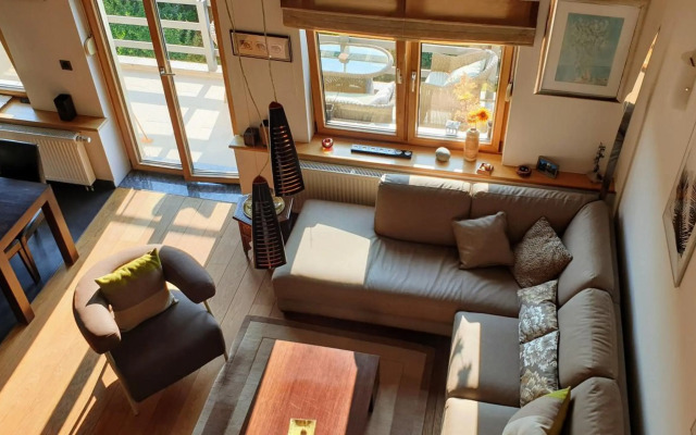 Parkview apartment in Zagreb's favorite neighborhood