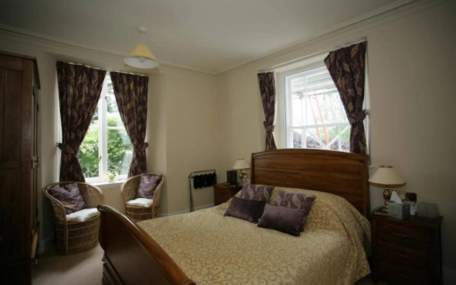Fairfield House