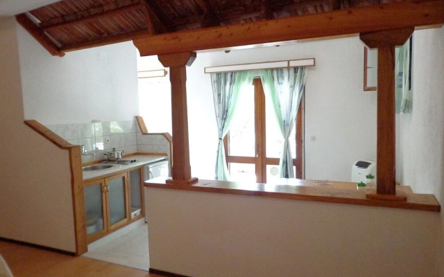 Brane - 150m From sea - SA3