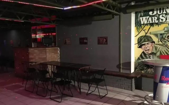 The Bachelor Bar - Bunker | Private Club