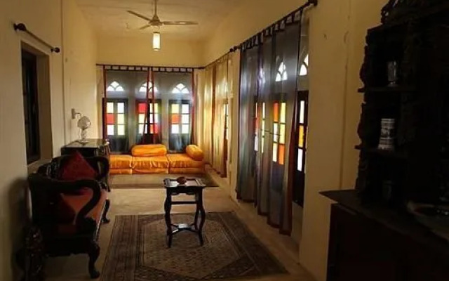 Khaas Bagh, Heritage Hotel