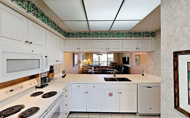 Poolside Rental with Beach Access by RedAwning