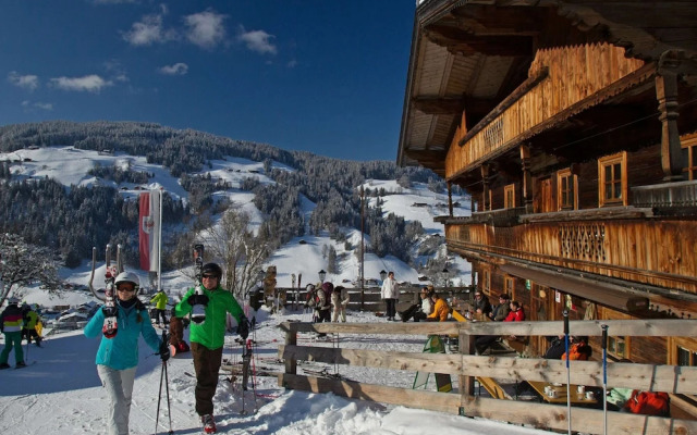 Stylish Apartment in Ellmau With Mountain View