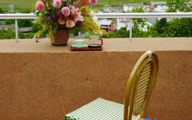 Wuye Mountain Residence Garden Homestay