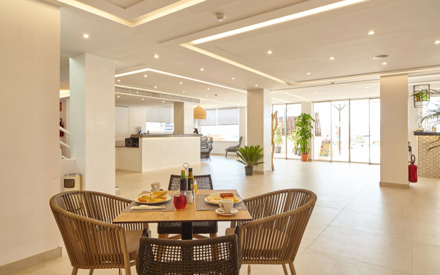 Sol Bahia Ibiza Suites